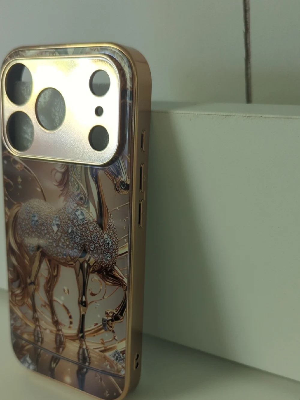 iPhone 17 Pro Back Case Horse Pattern